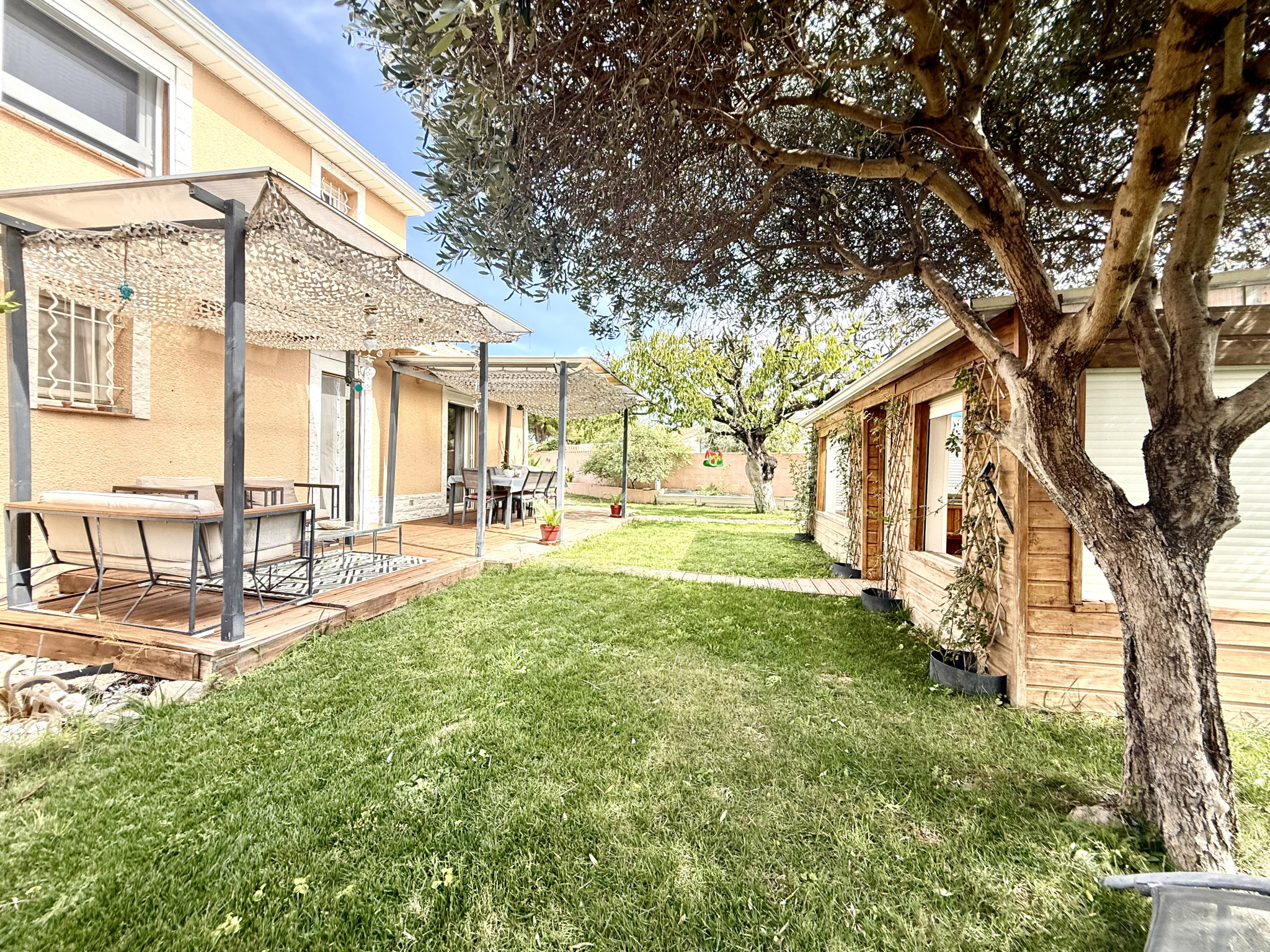 Mireval belle villa T5 avec piscine et dépendance
