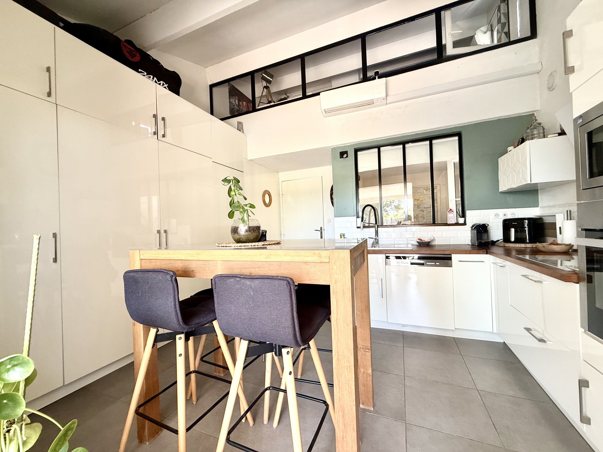 Vic-la-Gardiole Maison rénovée avec jardin, terrasse sans vis à vis