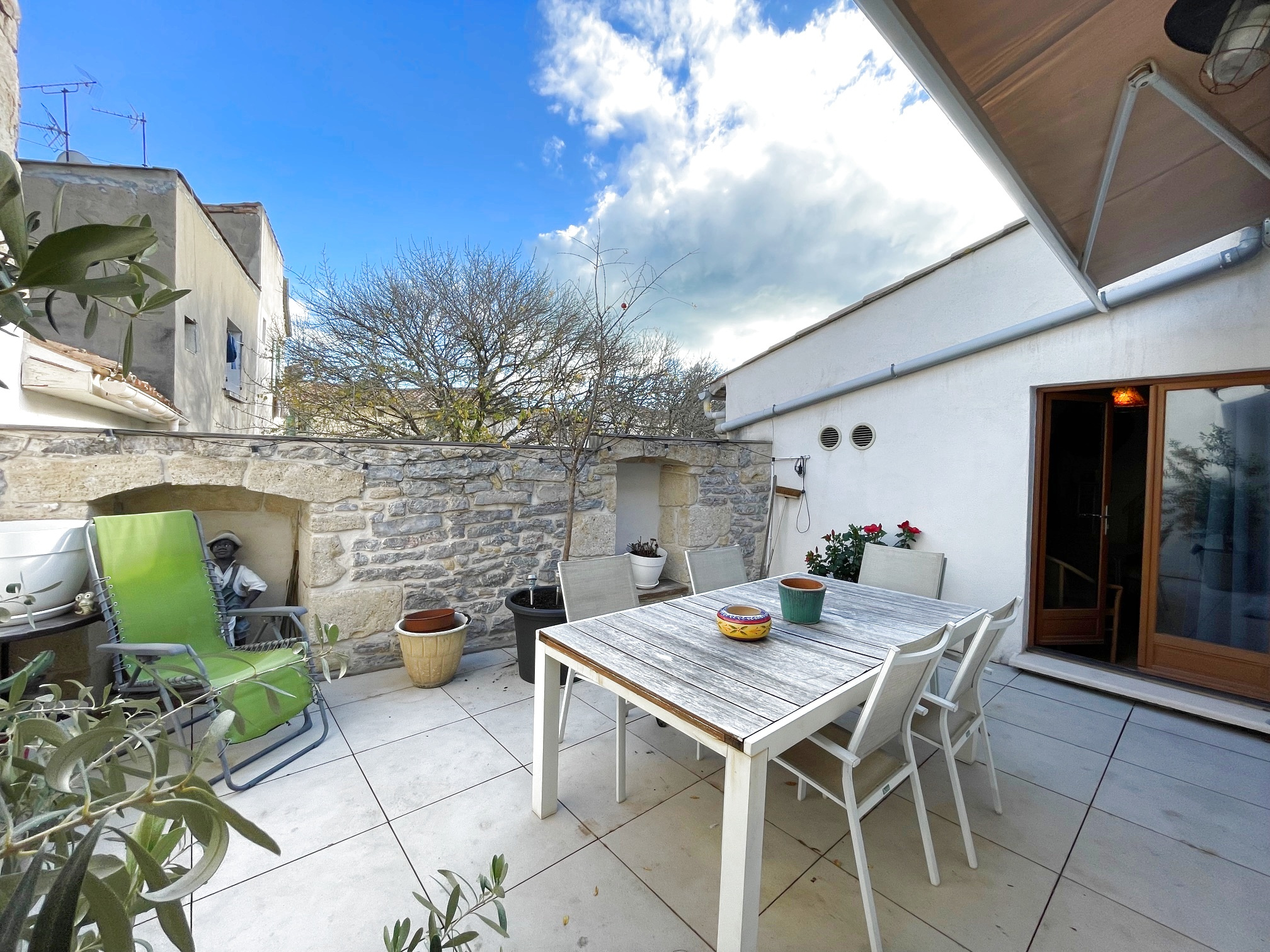 Frontignan centre Appartement 135m2 avec grande Terrasse